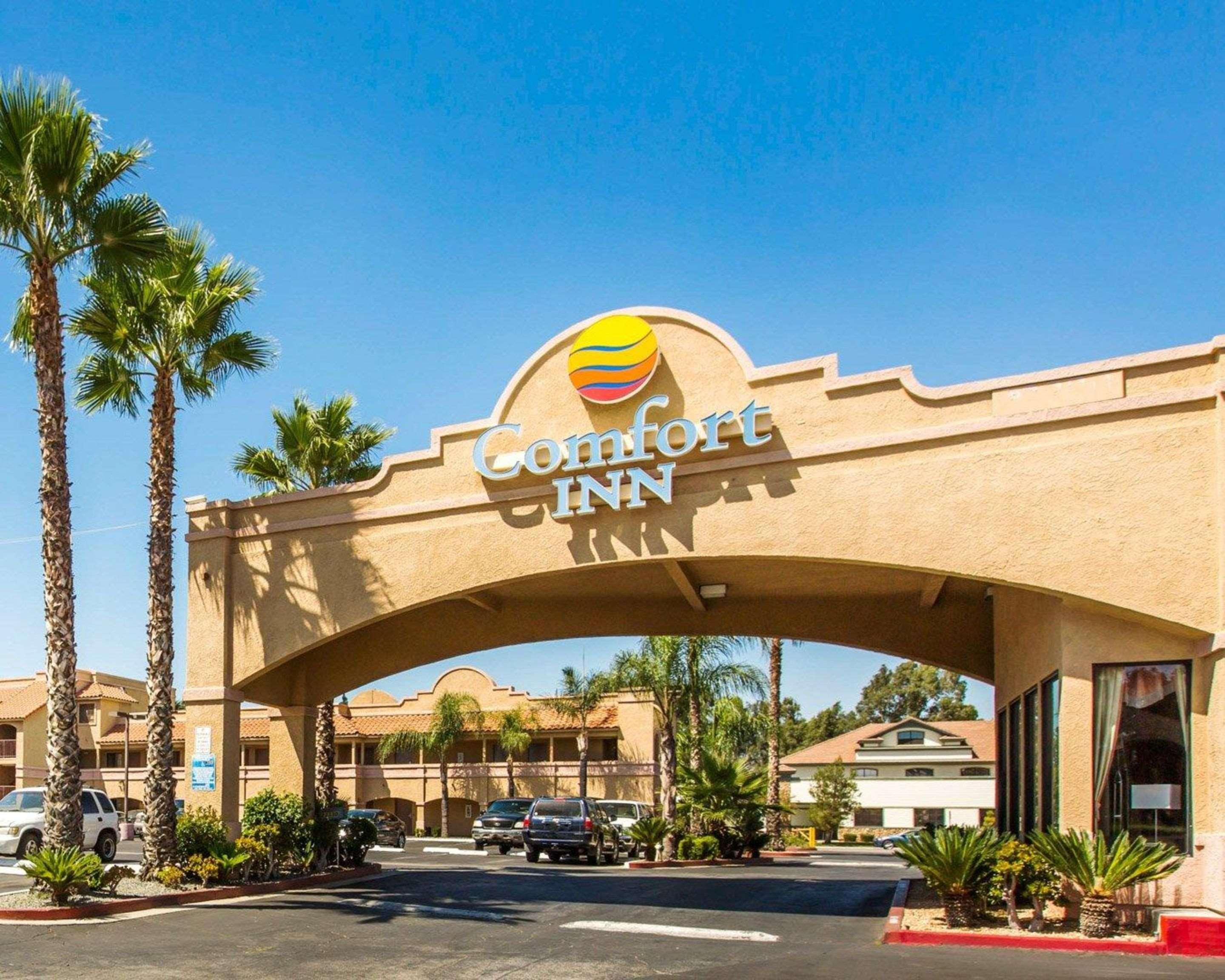 Comfort Inn & Suites Moreno Valley Near March Air Reserve Base Екстер'єр фото
